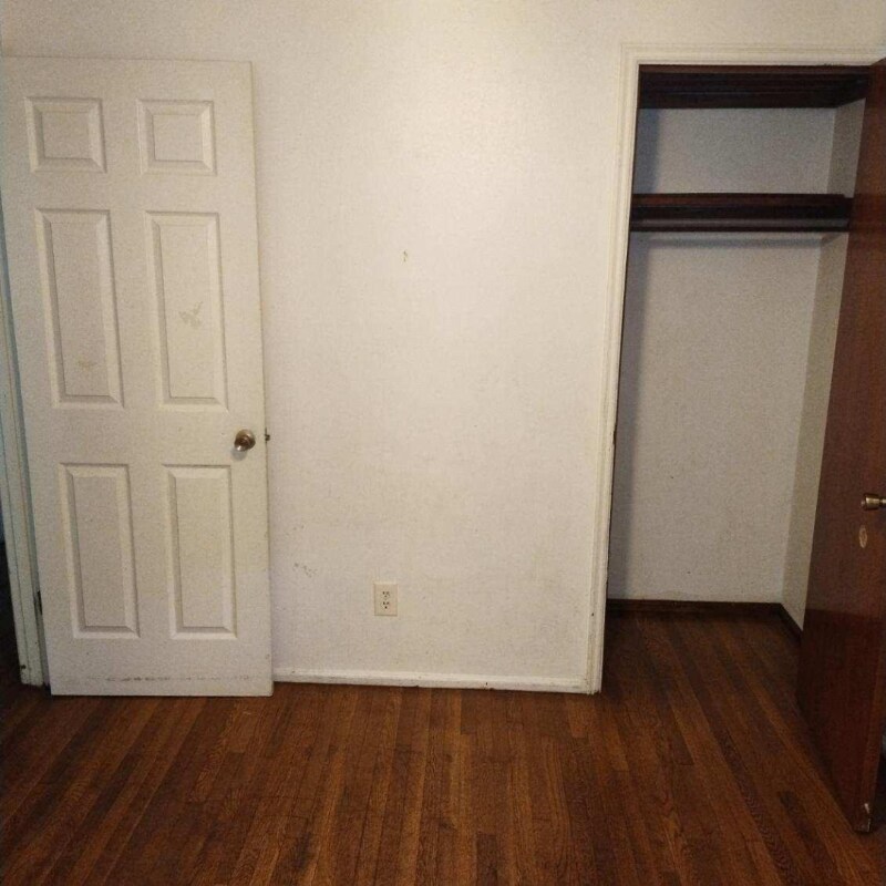 Building Photo - 154 Cameron Rd