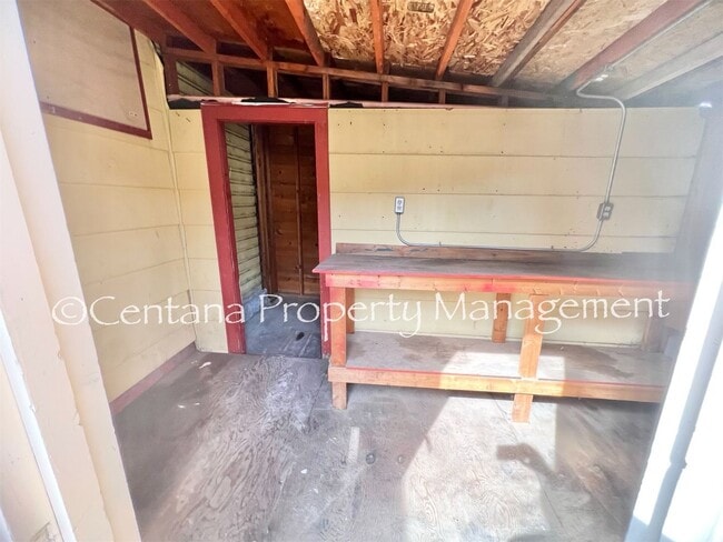 Building Photo - Cozy Remodeled ONE Bedroom Suite nestled in Anaconda!