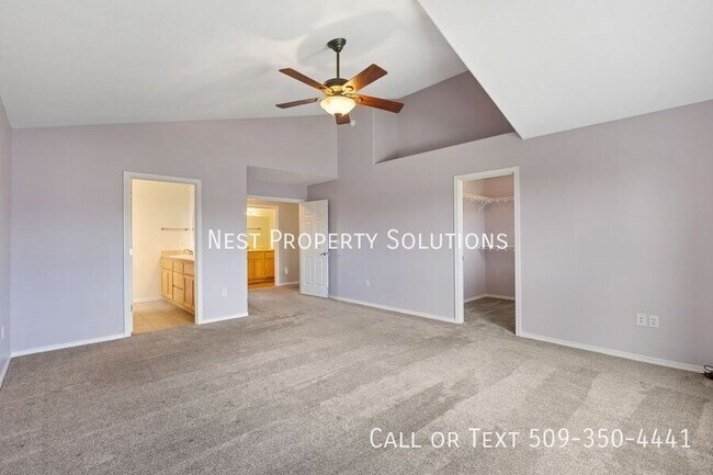 Building Photo - 542 S Driftwood Ln