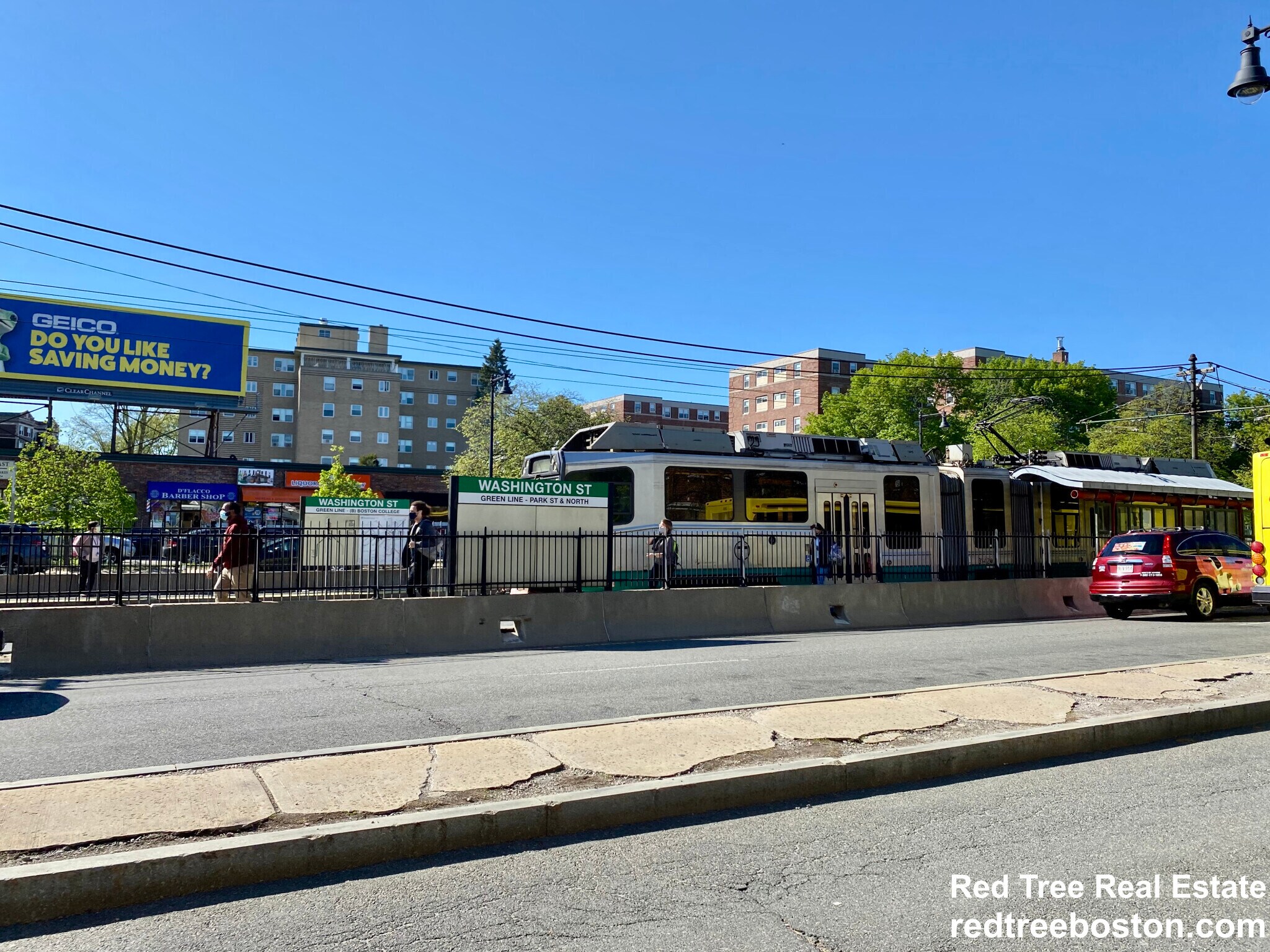 Building Photo - 1572 Commonwealth Ave