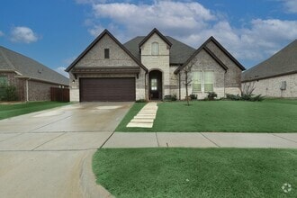 Building Photo - 209 Chesapeake Dr