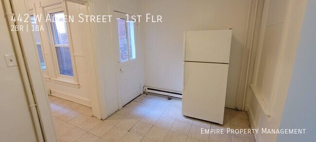Building Photo - 442 W Allen St