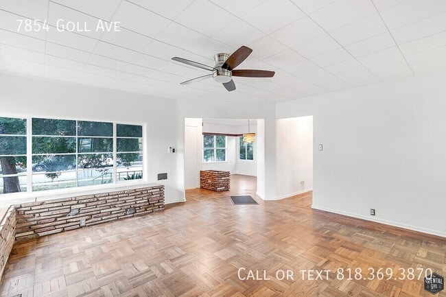 Building Photo - 7854 Goll Ave