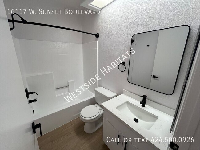 Building Photo - 16117 W Sunset Blvd