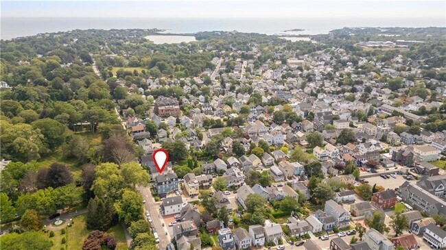 Building Photo - 501 Spring St