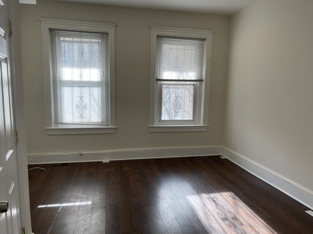 Building Photo - 1411 Monroe St NW