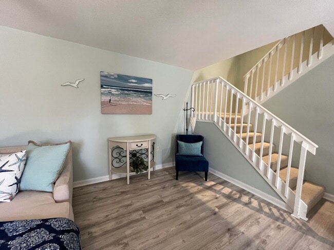 Building Photo - 7510 75th Way