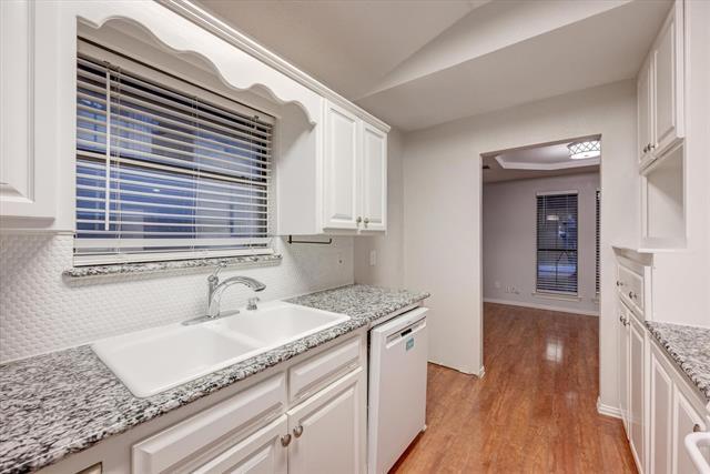 Building Photo - 1504 Ashwood Ln