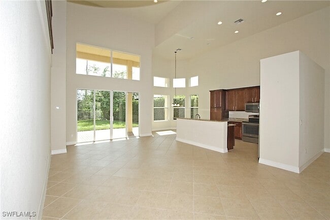 Building Photo - 11091 Sparkleberry Dr