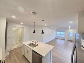 Building Photo - 14930 Archdale Ln