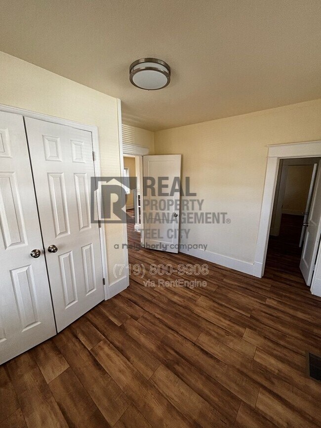Building Photo - 1205 Carteret Ave