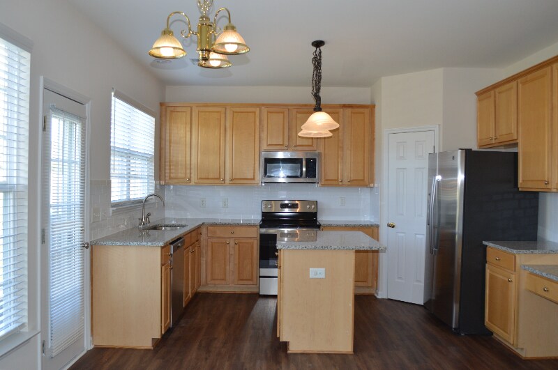 Building Photo - 4517 Wayland Ct