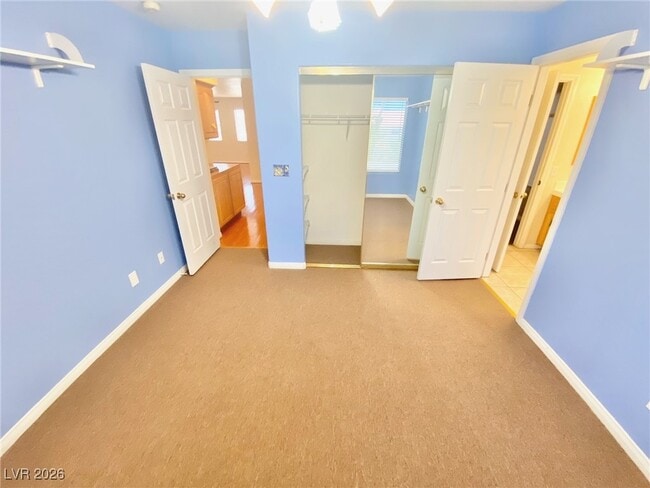 Building Photo - 8412 Bay Crest Dr