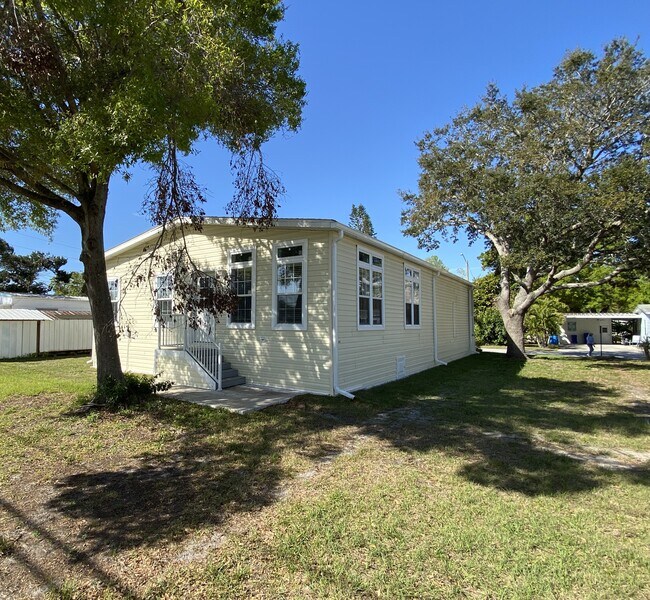 Building Photo - 80 John F Kennedy St