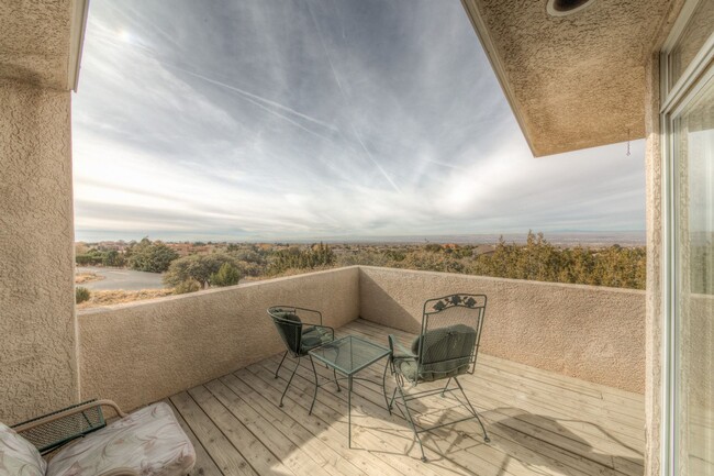 Building Photo - SANDIA HEIGHTS EXECUTIVE RENTAL 2+Story 3B...