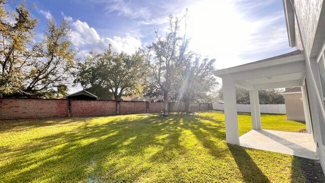 Building Photo - Spacious 4-Bedroom Home in HOA Community with Fantastic Amenities!