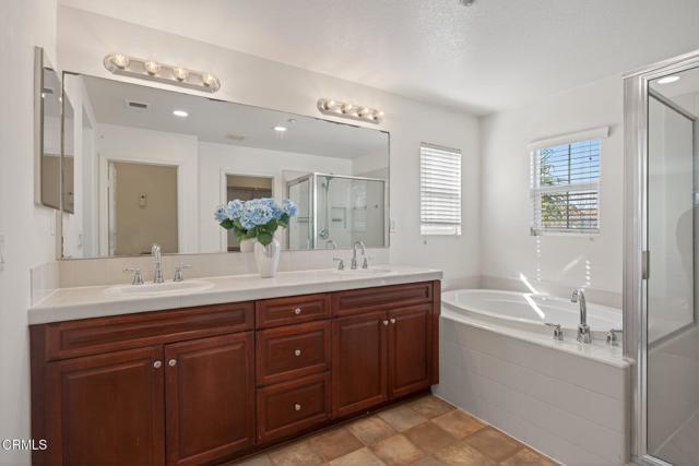 Building Photo - 716 Ibiza Ln