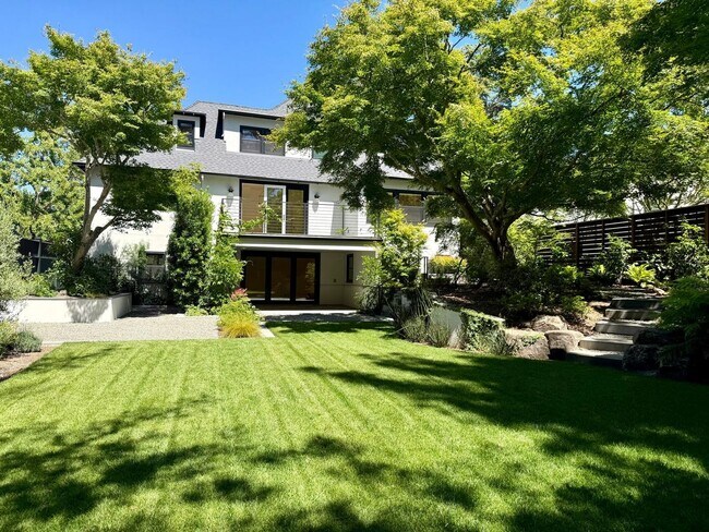 Building Photo - 5 Monte Vista Ave
