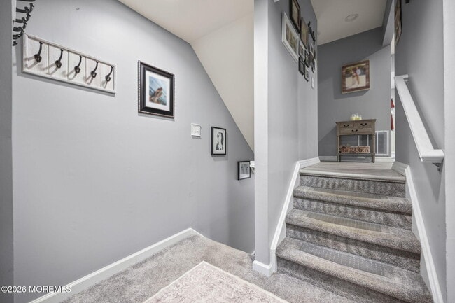 Building Photo - 316 Middlewood Rd