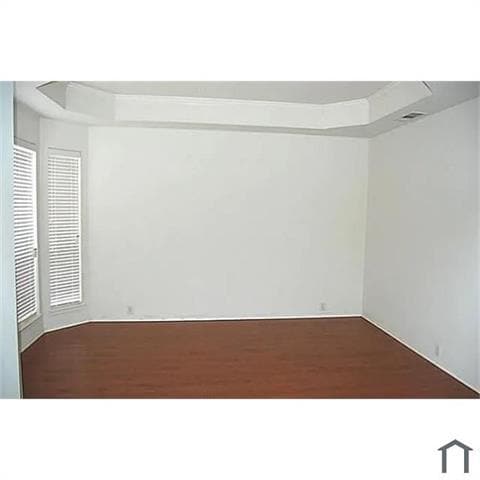 Building Photo - 1310 Pinehurst Dr