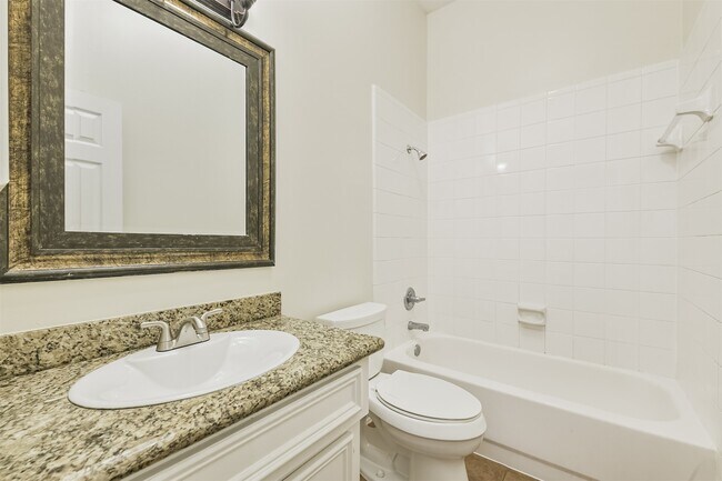 Building Photo - 7718 Trophy Pl Dr