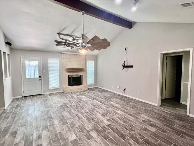 Building Photo - 9 N Deerfoot Cir