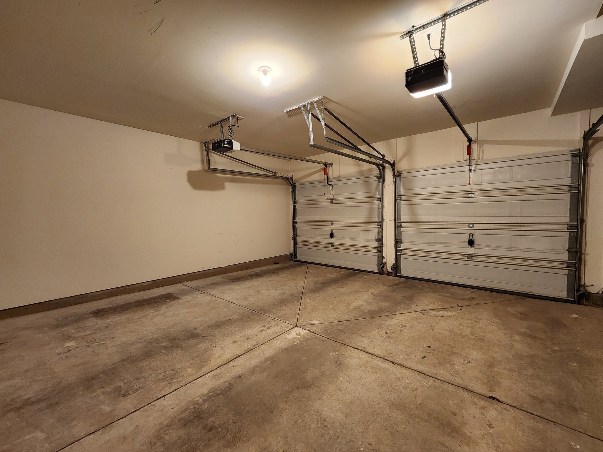 Building Photo - 9529 Lagersfield Cir