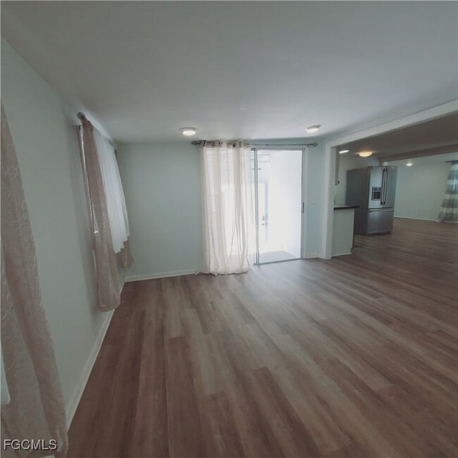 Building Photo - 26222 Earl Rd