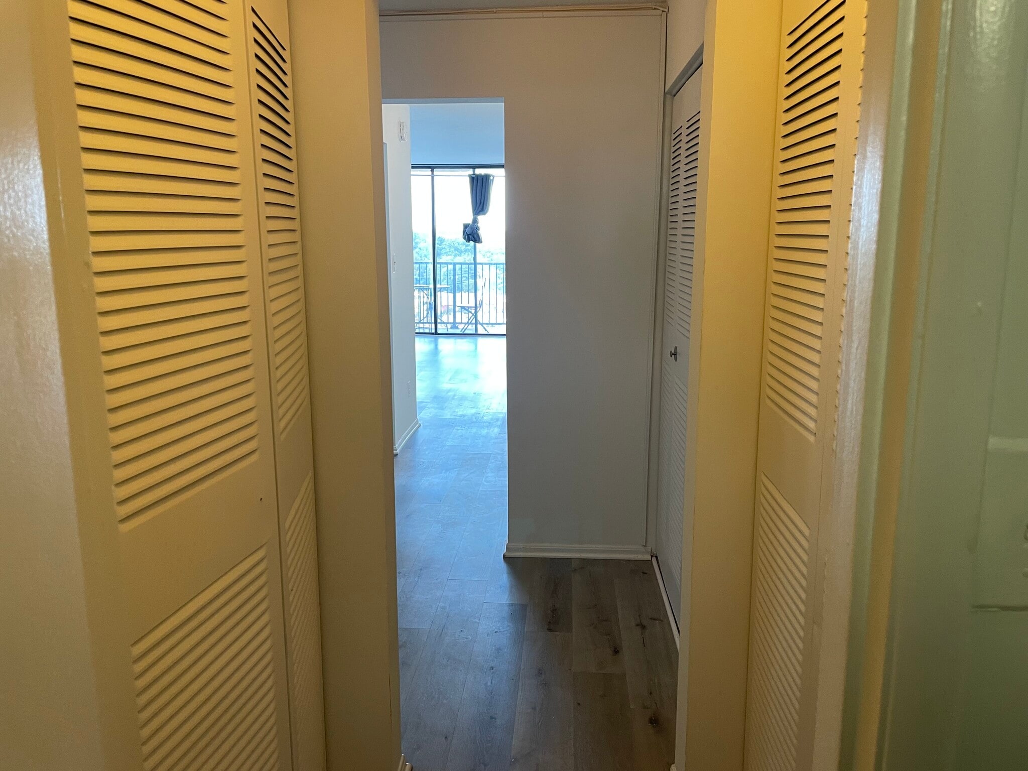 Closet - 4 Monroe St