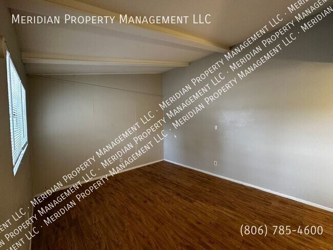 Building Photo - 1714 Elkhart Ave