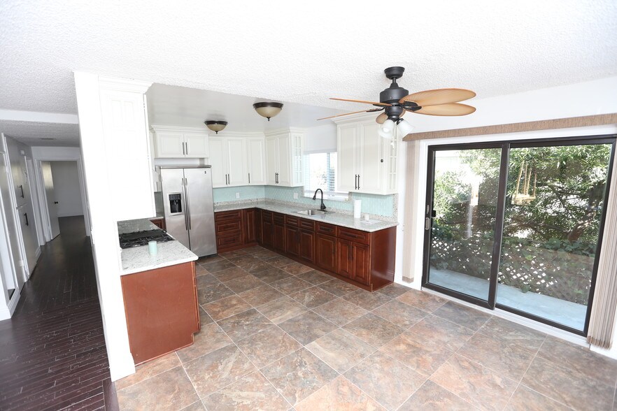Building Photo - 4776 Don Miguel Dr