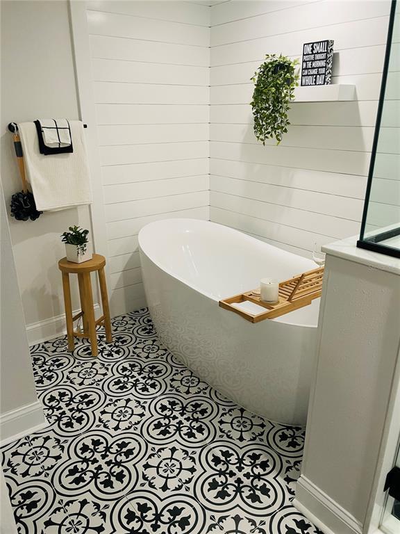 Building Photo - 3510 54th Dr W