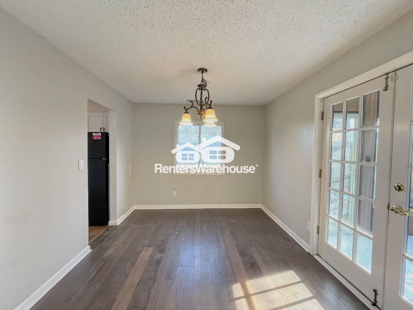 Building Photo - 1812 Saranac Ct