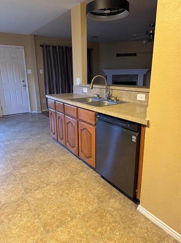 Building Photo - 6911 Justin Ln