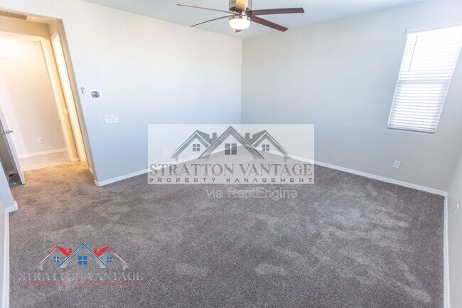 Building Photo - 22486 E Russet Rd