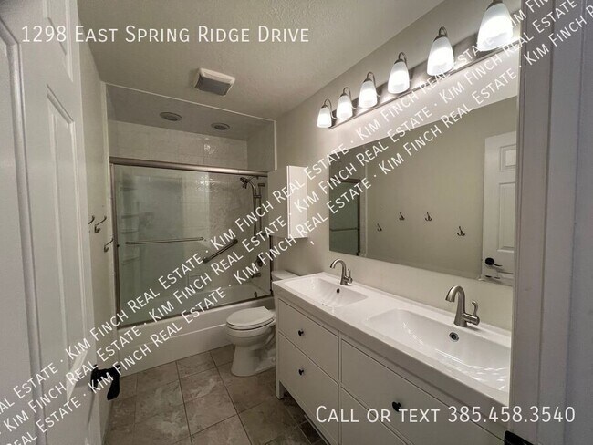 Building Photo - 1298 E Spring Ridge Dr