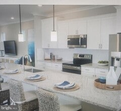 Building Photo - 7557 Dundee Rd