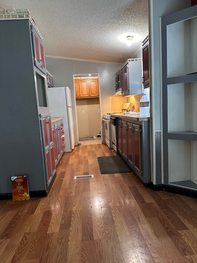 Building Photo - 21176 Boquet Dr