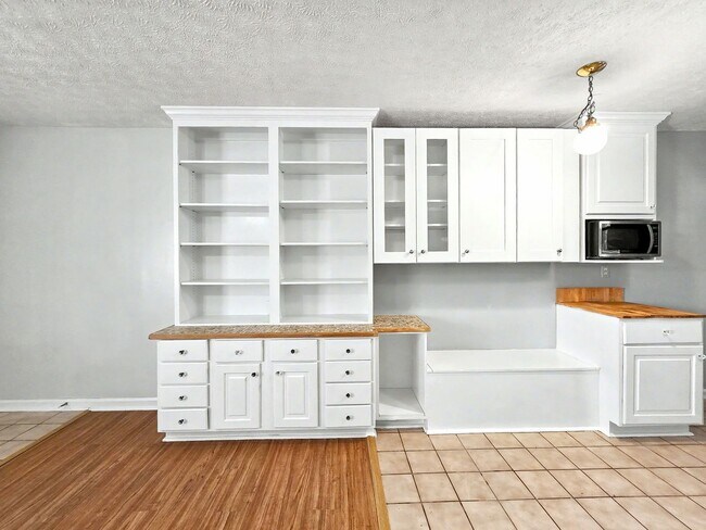 Building Photo - Tibbitts Drive Duplex