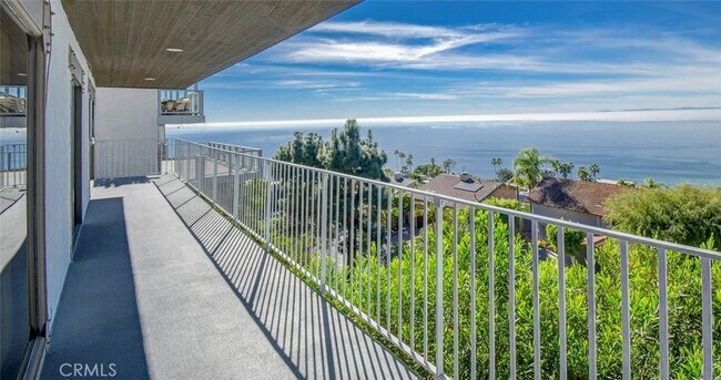 Building Photo - 751 Bolsana Dr