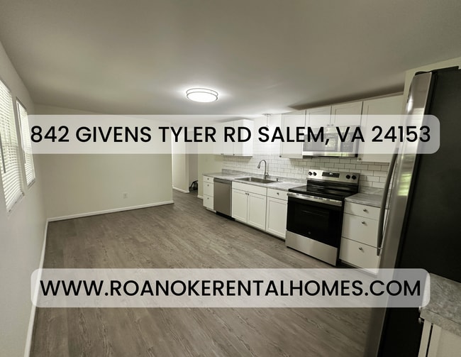 Building Photo - 842 Givens Tyler Rd