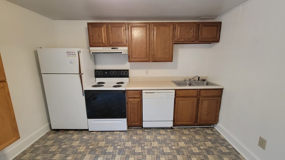 Building Photo - 1333 Connecticut St