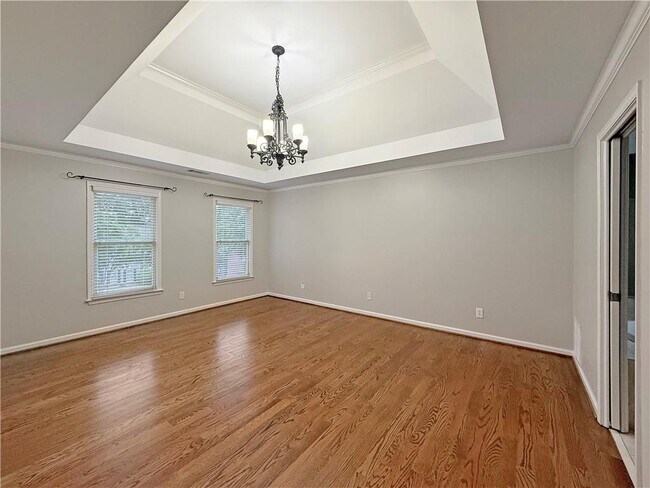 Building Photo - 5910 Westcroft Ln