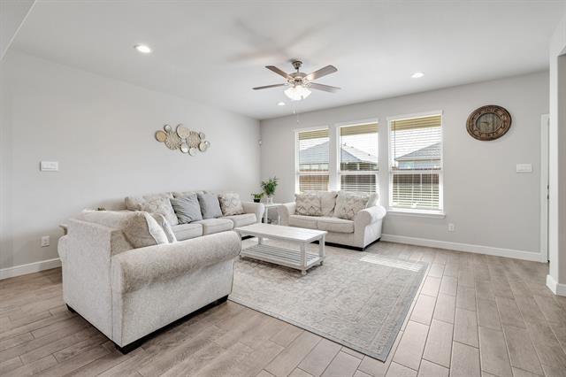 Building Photo - 14633 Caelum Dr