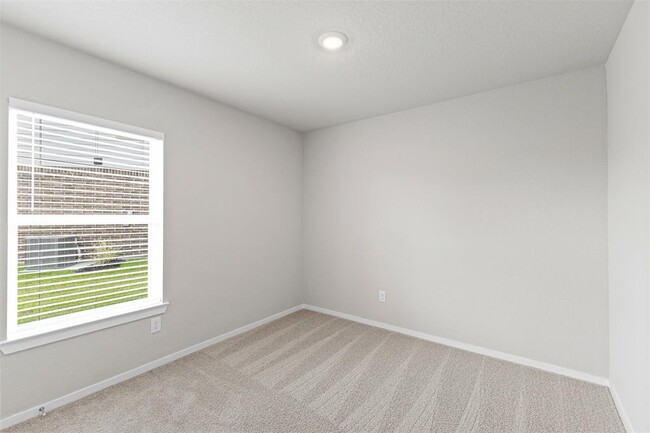 Building Photo - 8019 Camphor Ct