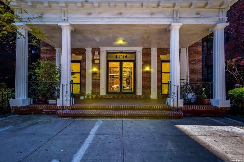 Building Photo - 41-12 41st St