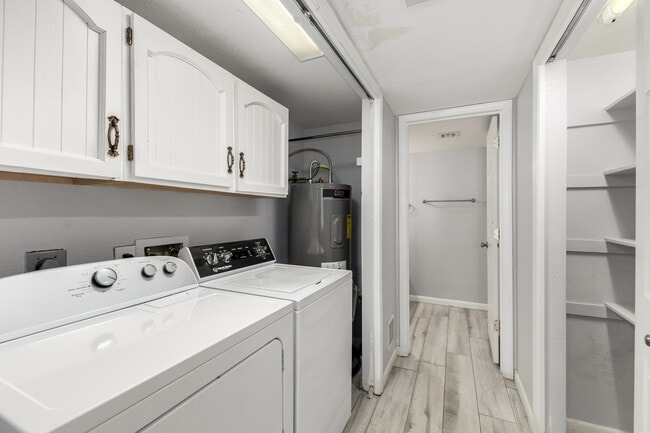 Building Photo - 4938 N 74th St