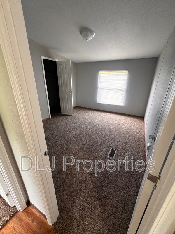 Building Photo - 3709 Catewright Rd