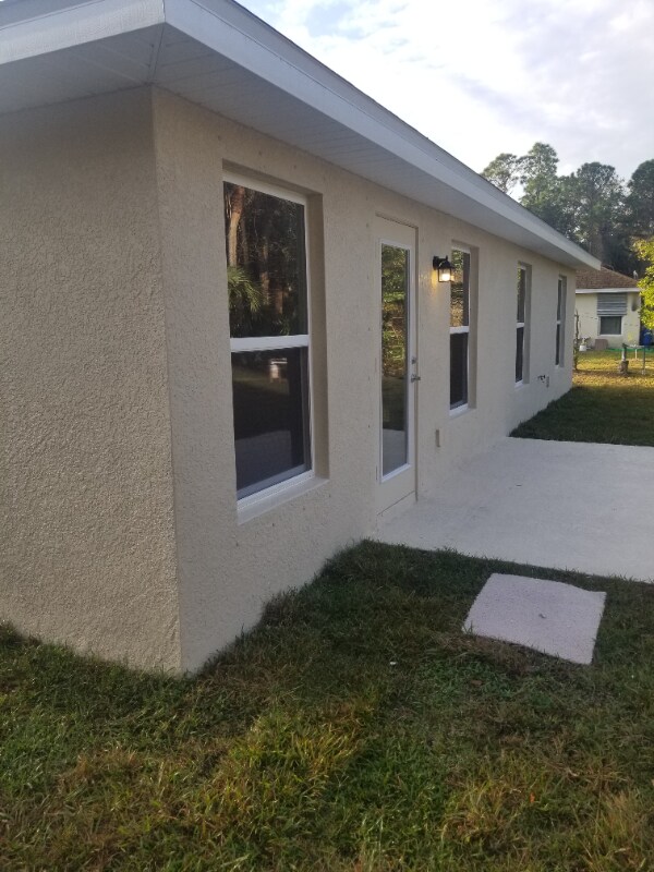 Building Photo - 2043 Ananas Rd