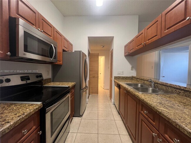 Building Photo - 15751 SW 106th Terrace